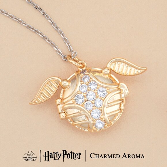 Golden Snitch Locket - Charmed Aroma Golden Snitch Locket Collection 2022 - Picture 1 of 5